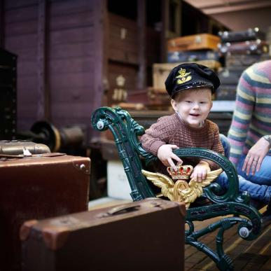 Barn på Danmarks Jernbanemuseum på Fyn