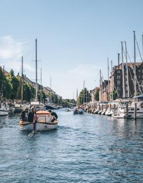 Cruising Copenhagen's Canals - La Sirenetta di Andersen